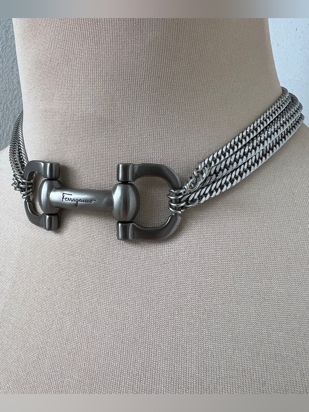 Vtg Salvatore Ferragamo Silver Horsebit Hardware & Multi Chain Choker Necklace - Picture 3 of 9